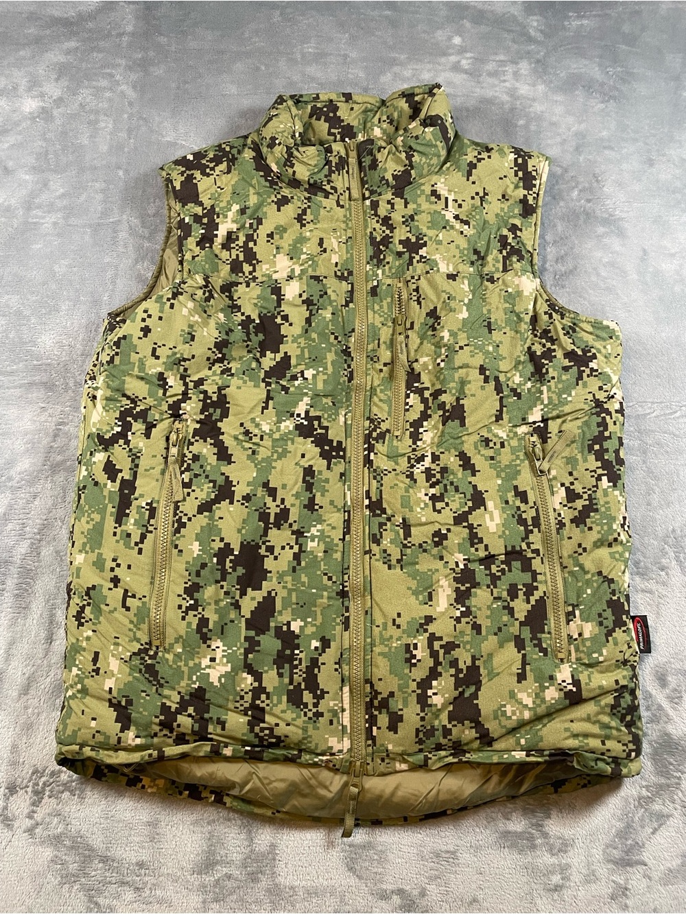 Level 7 Vest Gen III Primaloft Vest Camo Extreme Cold Weather Sz Small Regular